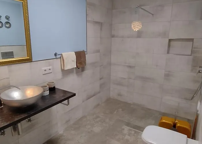 Ahornnest Apartment *